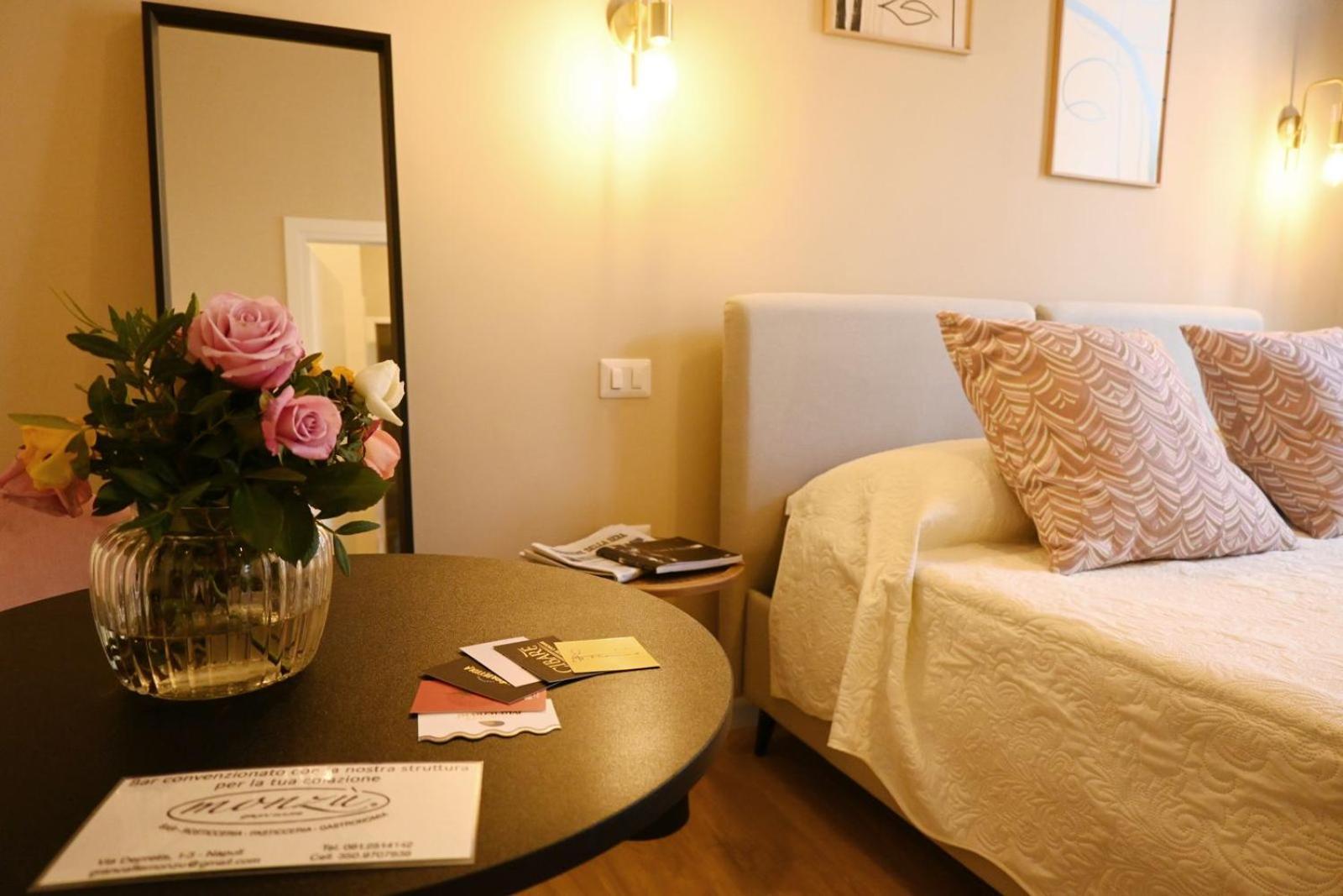 Bed and Breakfast Ta-49 Bed E Breakfast Napoli Esterno foto