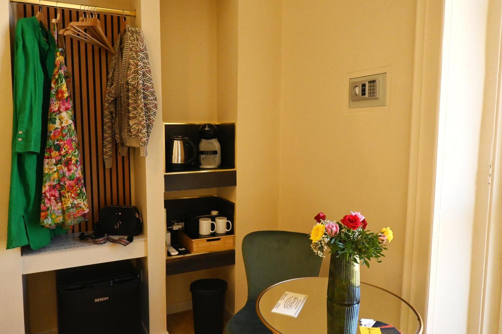 Bed and Breakfast Ta-49 Bed E Breakfast Napoli Esterno foto