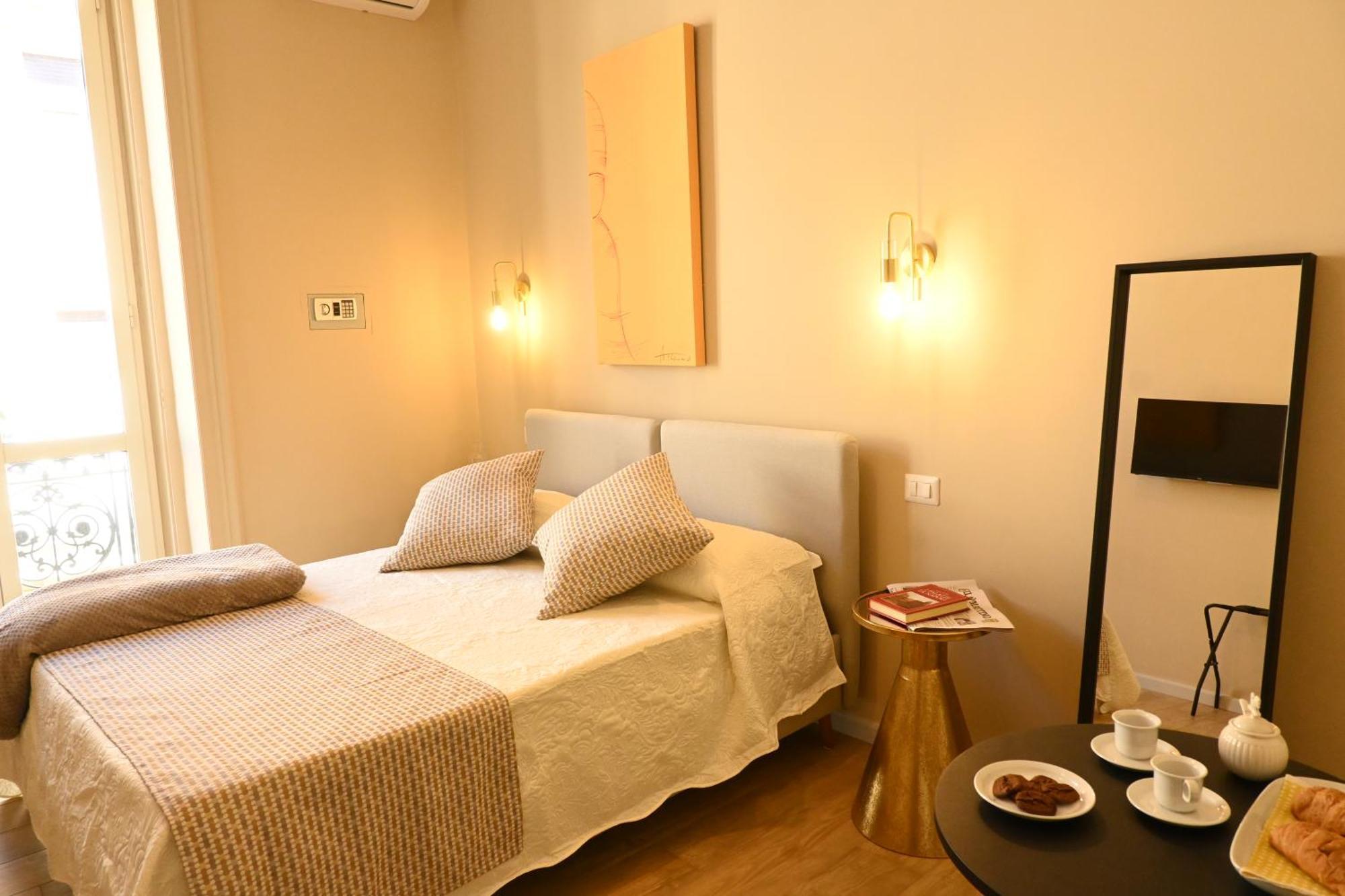 Bed and Breakfast Ta-49 Bed E Breakfast Napoli Esterno foto