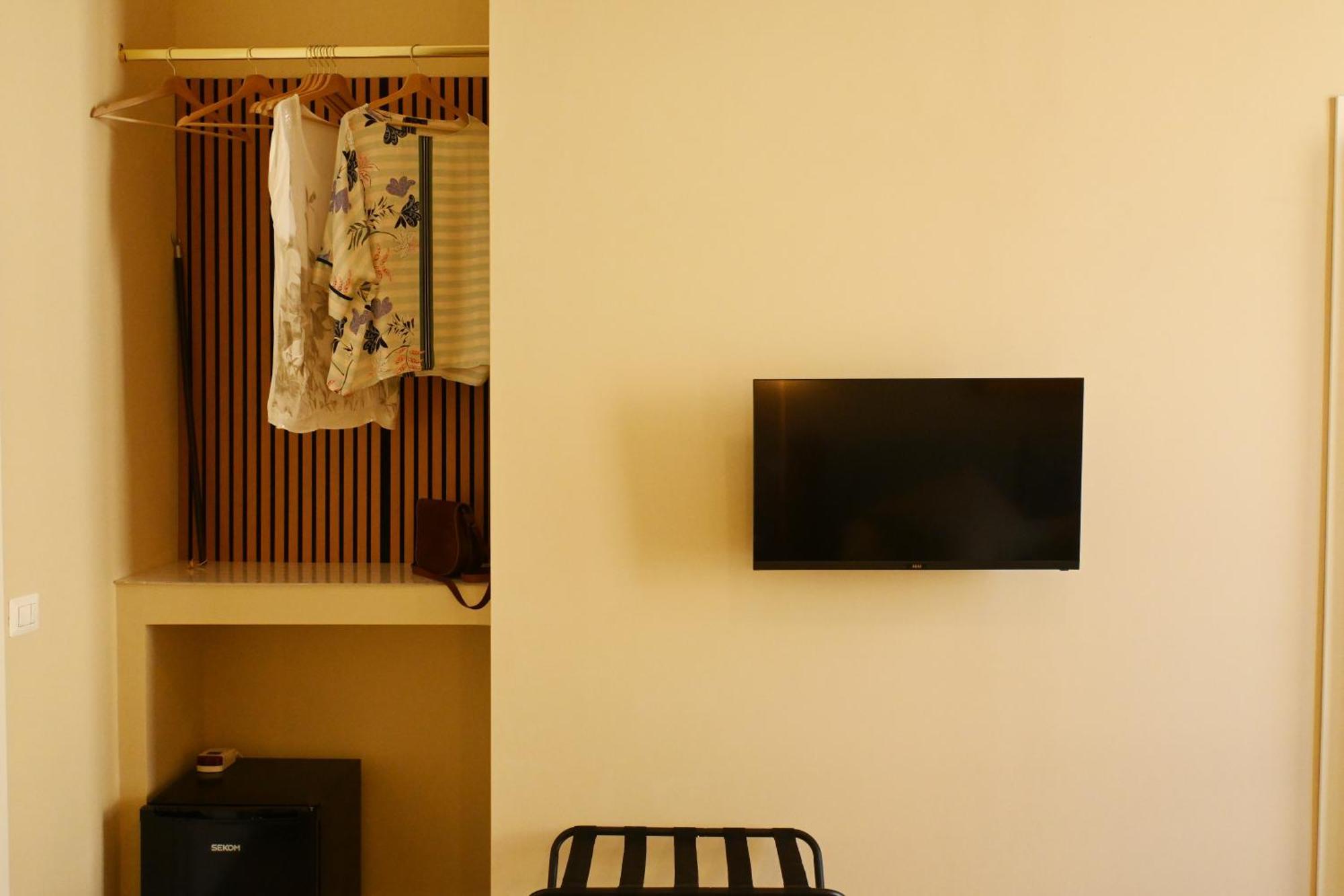Bed and Breakfast Ta-49 Bed E Breakfast Napoli Esterno foto